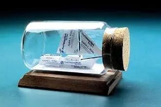 Sloop Sailboat Sculpture, Made Up of 20 Business Cards, Best for Business Start-Ups, Offices, Restaurant, Schools, Sports, and Décors - A Perfect Collectors Item to Gift your Loved Ones